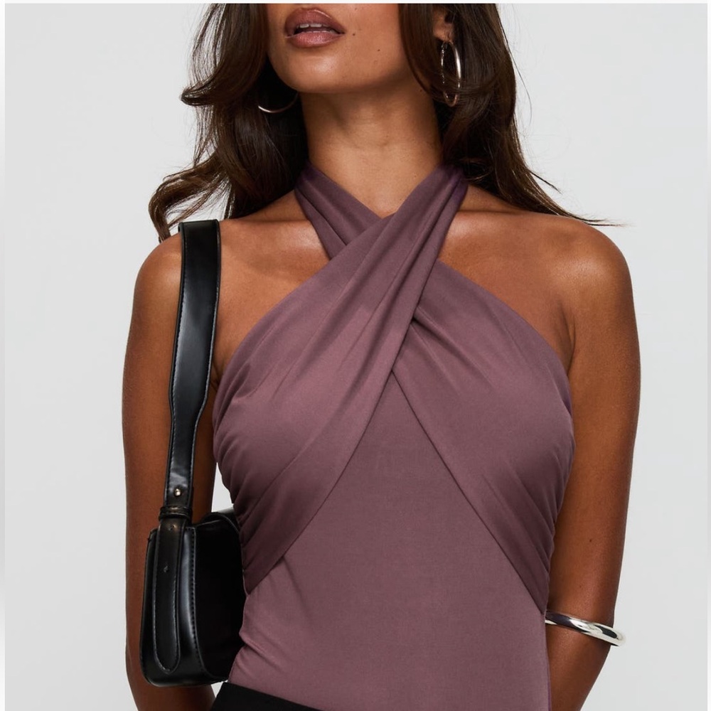 Princess Polly Halter Top